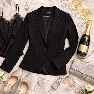 XOXO Classic Black Tailored Blazer Size Small One Button Career Work Office Chic